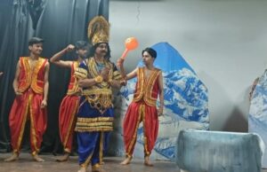 महाप्राण निराला की रचना ‘राम की शक्तिपूजा’ मंच पर नौटंकी रूप में ‘कथा बस राम रावण की नहीं, मुक्त सीता करानी है….’