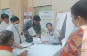 सहारा हॉस्पिटल में लगा नि:शुल्क मधुमेह जांच शिविर