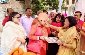 वरिष्ठ फोटो पत्रकार एस एम पारी की स्मृति में वृक्षारोपण व भंडारा