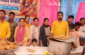 जेष्ठ माह के चौथे मंगलवार को हुआ जगह जगह विशाल भंडारे का आयोजन