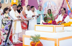 धर्म के नाम पर ठगी करने का फल आवश्य मिलता है – प्रेमभूषण जी महाराज