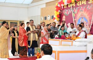 भगवान के दरबार में चतुराई नहीं चलती है – प्रेमभूषण जी महाराज