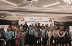 अध्यक्ष विनोद और सेक्रेट्री भारती ने लिये नये संकल्प रोटरी क्लब का 87वां प्रतिष्ठापना समारोह