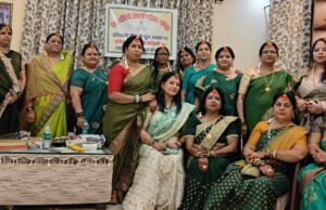 सावनी गीतों पर नाच-गा कर प्रियदर्शिनी के महिला मंडल ने मनाया हरियाली तीज